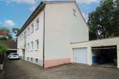 Titelbild - Hervorragende 3 Zimmer DG Wohnung in Augsburg Göggingen mit Balkon und Garage