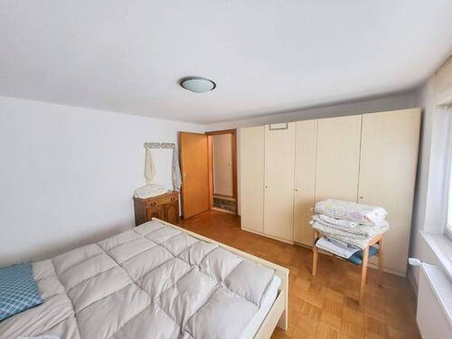 Schlafzimmer UG - Einfamilienhaus mit 135,00 m&sup2; in Rennerod zum Kaufen