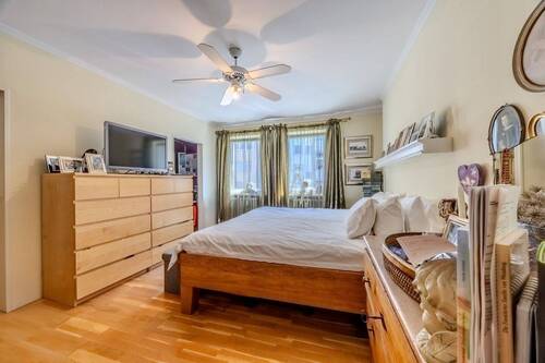 2. OG: Wohnung 2 - 