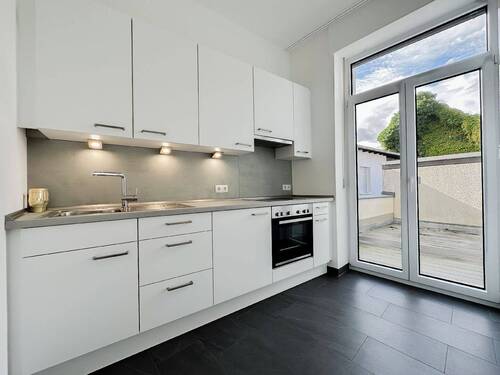 Impression Küche mit EBK - 1 Zimmer Etagenwohnung in Bad Neuenahr-Ahrweiler