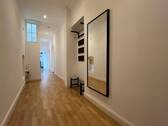 Flur mit Garderobe - 