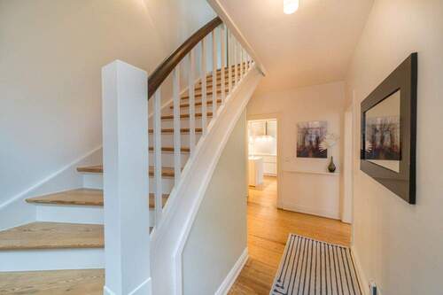 Pitchpine-Dielen auf allen Wohnetagen - 