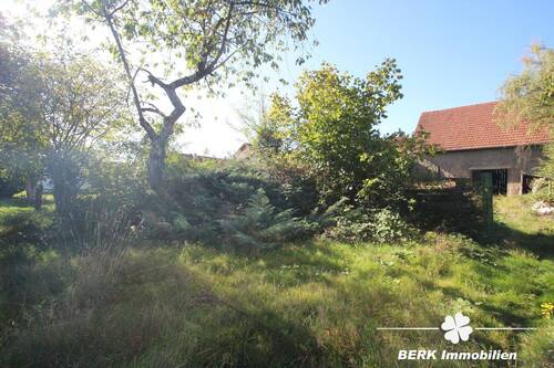 Titelbild - BERK Immobilien - bebautes Bauträgergrundstück + Gartengrundstück in begehrter Main-Lage
