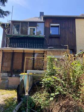 Frontal Rückansicht - 7 Zimmer Mehrfamilienhaus, Wohnhaus zum Kaufen in Lichtenstein/Sachsen