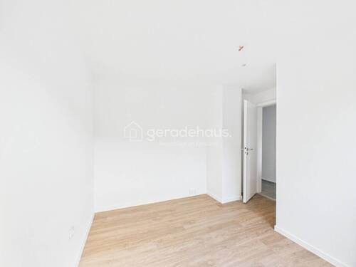Zimmer 3 - 
