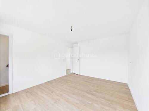 Zimmer 4 - 