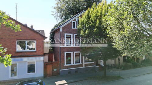 V10110 Außenansicht 2 - Mehrfamilienhaus, Wohnhaus in Itzehoe