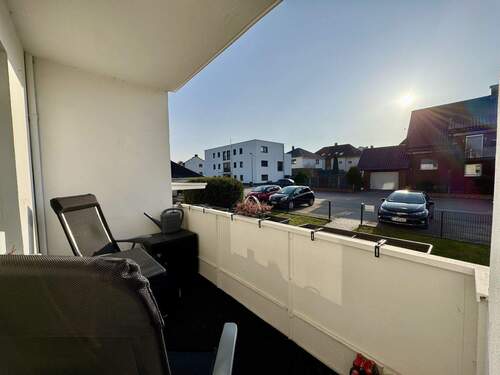 Balkon - Etagenwohnung mit 80,00 m&sup2; in Giesen zum Kaufen