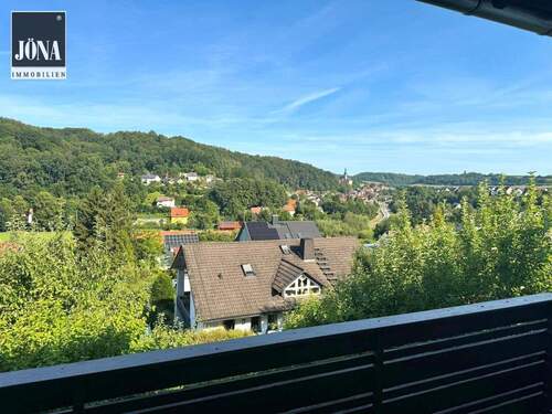 Bild 1 - Viel Raum für Familienleben! Großes Einfamilienhaus in Nähe des beliebten Naherholungsgebietes 'Trebgaster Badesee'