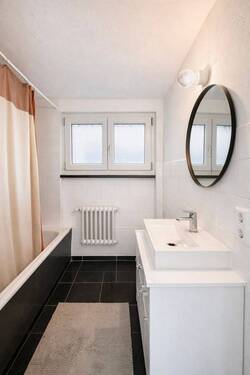 WB10_Bad.JPG - 3 Zimmer Einfamilienhaus in Löffingen