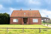 Vorderansicht - 6 Zimmer Einfamilienhaus zum Kaufen in Hemmoor / Basbeck
