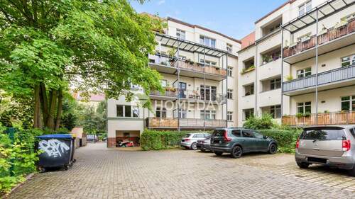 Außenansicht 3 - 5 Zimmer Etagenwohnung zum Kaufen in Leipzig