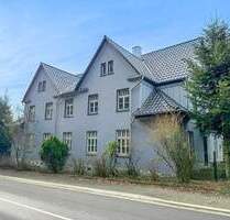Großes Anwesen mit ca. 550 m², neues Dach, zZ. 3 Fam. Haus mit vielen Nutzungsmöglichkeiten! - Giershausen