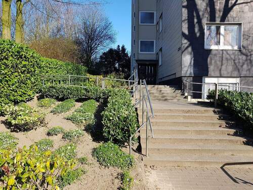 Hauseingang - Ideales Single-Apartment in Gelsenkirchen-Buer mit gehobener Ausstattung