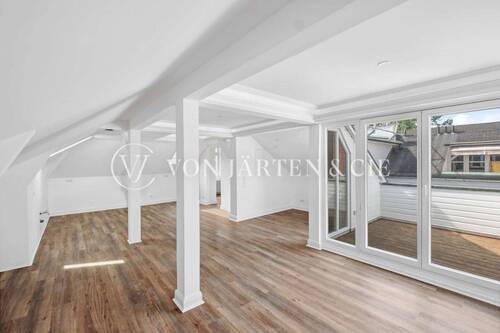 backbone_508834-A_016_HD - 