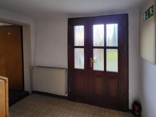 Eingangsbereich - 7 Zimmer Einfamilienhaus in Kemmenau