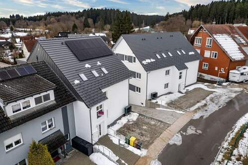 Bild 2 - 4 Zimmer Etagenwohnung zum Kaufen in Villingen-Schwenningen