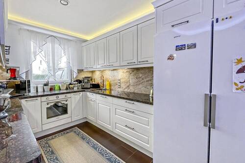 Küche EG - 5 Zimmer Doppelhaushälfte in Berlin