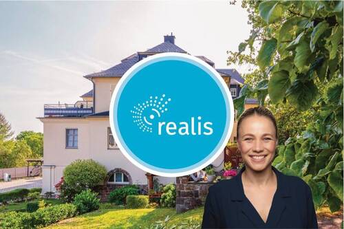 Startbild Eigentumswohnungen - + traumhafte Wohnung + Kaufpreis inkl. Einrichtung + Parkett, Südbalkon, EBK, frisch modernisiert +