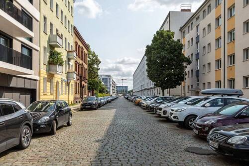 Ruhige Seitenstraße - 