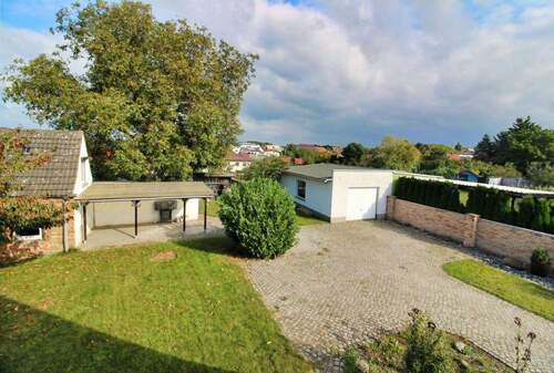 Hinterhof - 
