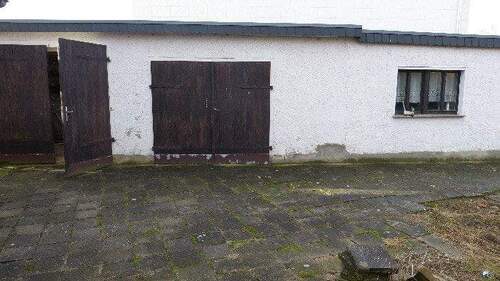 Garagen - Einfamilienhaus mit 104,70 m² in Wermsdorf zum Kaufen