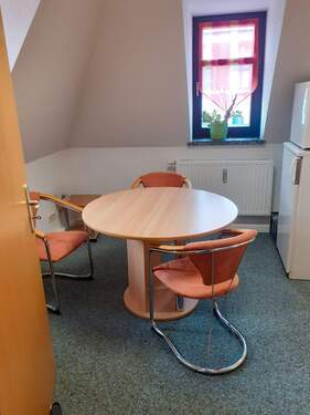 Raum - Büro mit 77,90 m&sup2; in Aue-Bad Schlema zur Miete