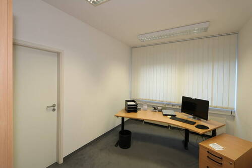 Büro 3 - 