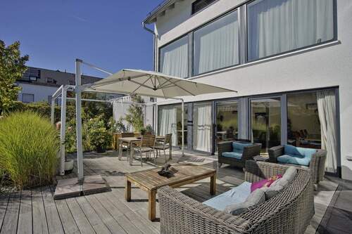 wunderschöne Terrasse - Mehrfamilienhaus, Wohnhaus in München