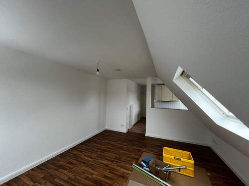 Wohnen/Schlafen Bild 1 - Zentrale 1-Zimmer Wohnung - 410,00 EUR Kaltmiete, ca.  30,00 m² Wohnfläche
