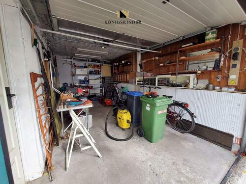 Garage - 
