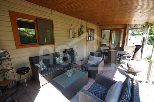 überdachte Terrasse - Mehrfamilienhaus, Wohnhaus mit 65,00 m&sup2; in RM Erm zum Kaufen