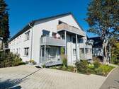 Aussenansicht - Sonnige 3,5-Zimmer-Neubau-Wohnung mit Süd-Balkon