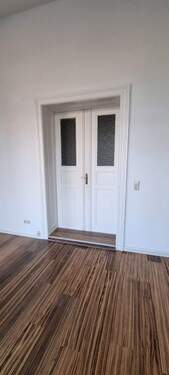 Straßenseitiger Raum - 2 Zimmer Gewerbeobjekt (Büro, Produktion, Verkauf) in Görlitz