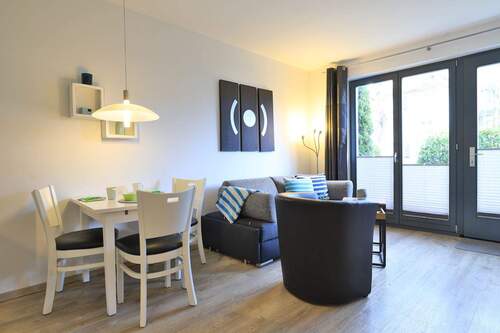 genütlicher Wohn-/ Essbereich - 