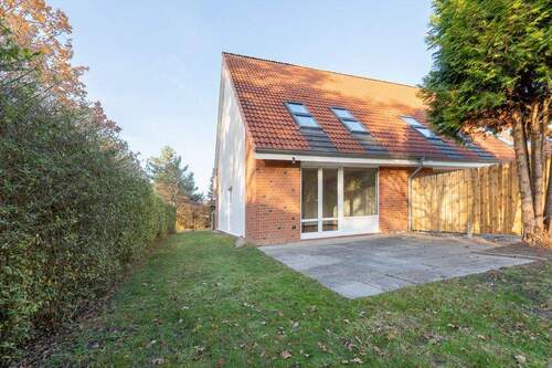 Außenansicht hinten - 4 Zimmer Reihenendhaus zum Kaufen in Lüneburg
