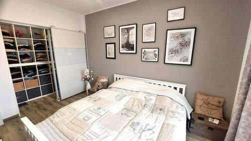 Schlafzimmer 2 SMb.jpg - 