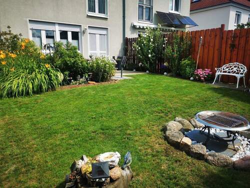 hintere Hausansicht - 5 Zimmer Doppelhaushälfte zum Kaufen in Schöneiche