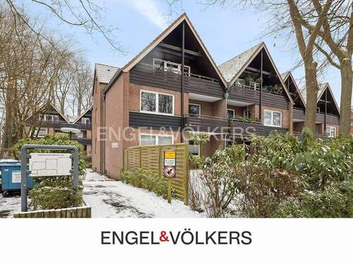 WulfsdorferWeg18a - Modernisierte 3-Zimmer-Wohnung mit Balkon und TG-Stellplatz in zentraler Lage