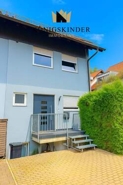 Außenansicht - 7 Zimmer Reihenendhaus zum Kaufen in Albershausen