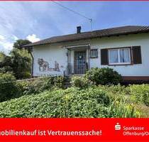 Offenburg, Zell-Weierbach - Freistehendes Einfamilienhaus sucht liebevolle Familie!