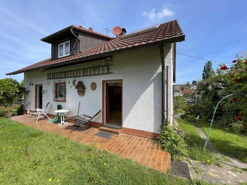 Genießen Sie auf der Terrasse sonnige Stunden! - 