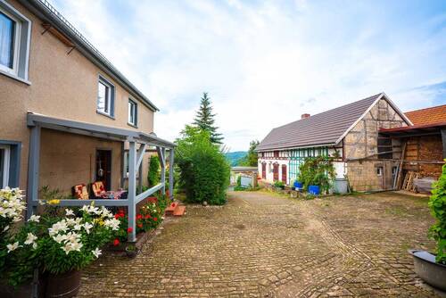 Haus - Hofansicht 3 - 