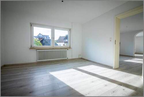 Durchgangszimmer EG - 