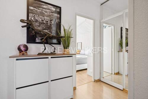 Flur - 3 Zimmer Etagenwohnung zum Kaufen in Ammersbek