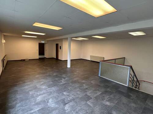 Lager 1.OG - Gewerbeobjekt (Büro, Produktion, Verkauf) in Celle zum Kaufen