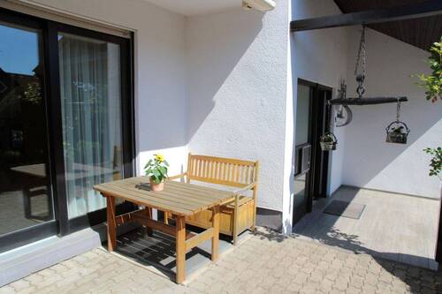 Südansicht Terrasse - 5 Zimmer Reihenmittelhaus in Bad Nauheim