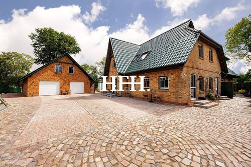 Hausansicht - 8 Zimmer Einfamilienhaus in Dingen