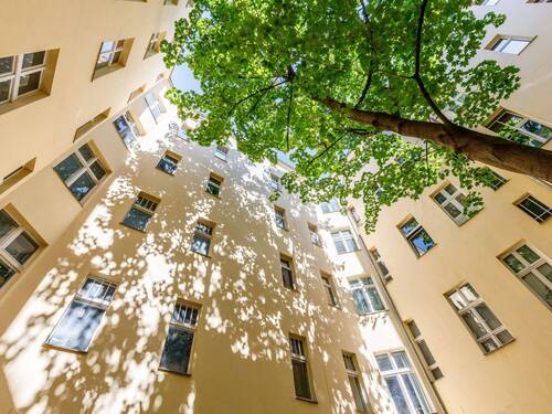 Park Side - 