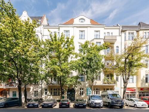 Park Side - 